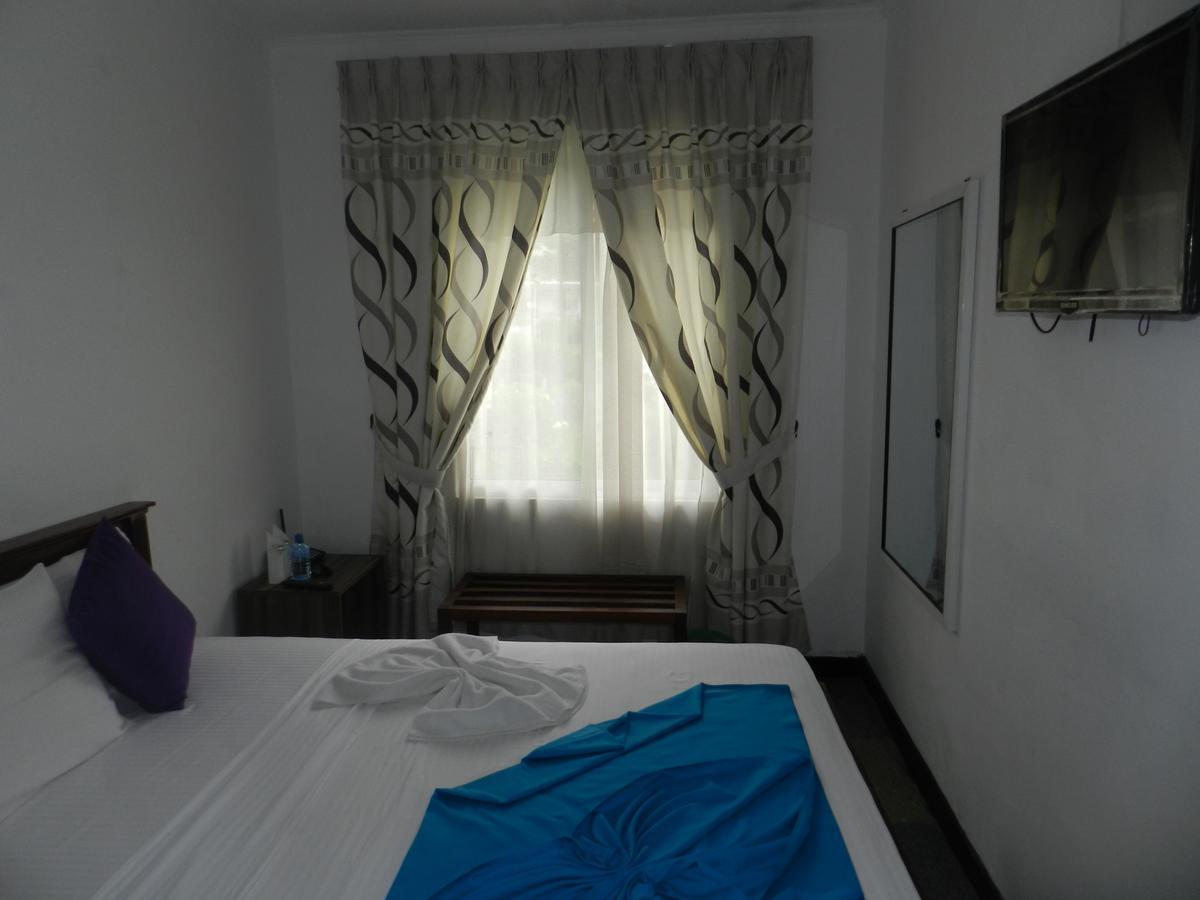 נוארה אליה Eeescart Resort Nuwaraeliya מראה חיצוני תמונה