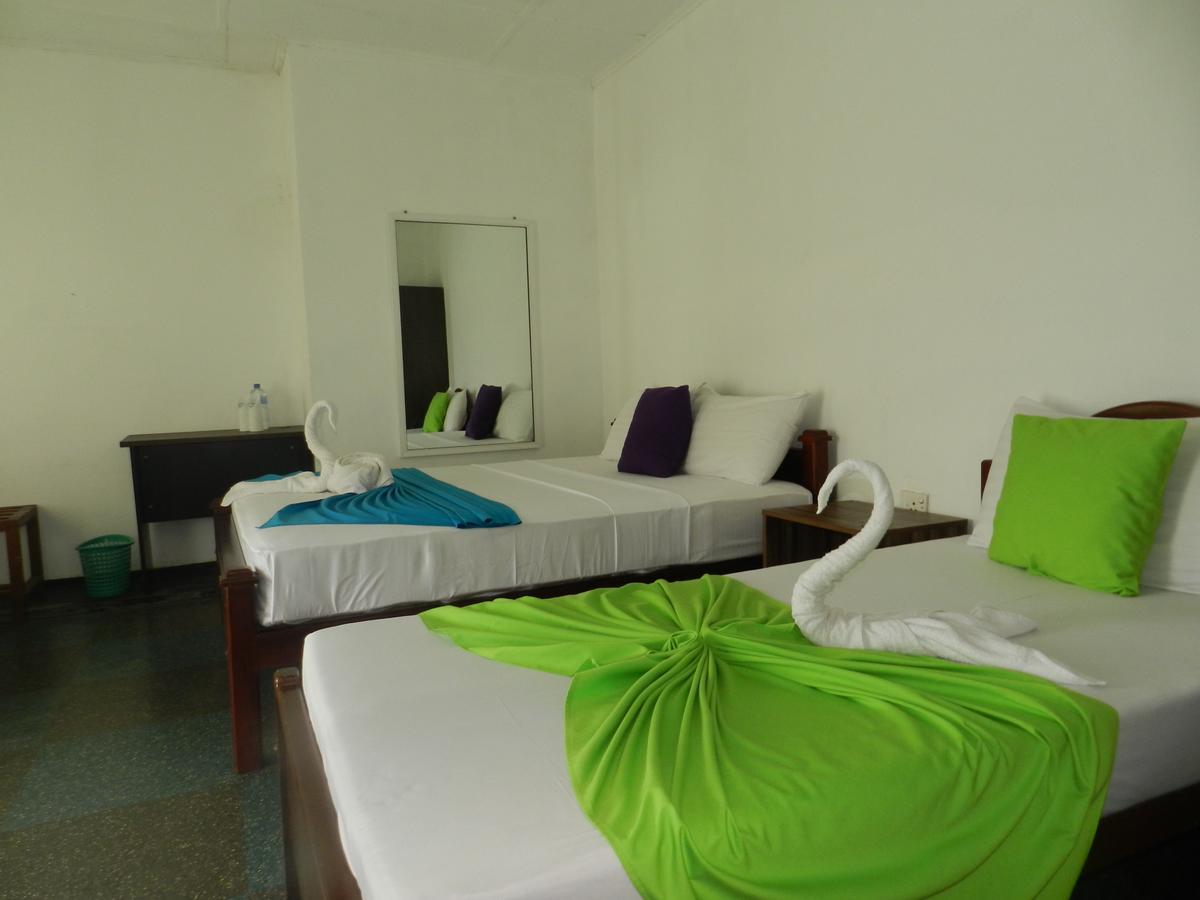 נוארה אליה Eeescart Resort Nuwaraeliya מראה חיצוני תמונה