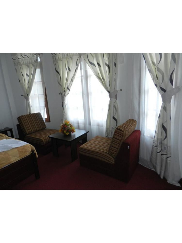 נוארה אליה Eeescart Resort Nuwaraeliya מראה חיצוני תמונה