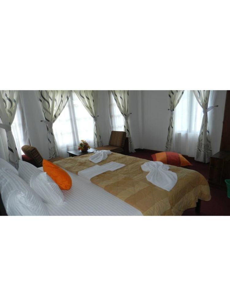 נוארה אליה Eeescart Resort Nuwaraeliya מראה חיצוני תמונה